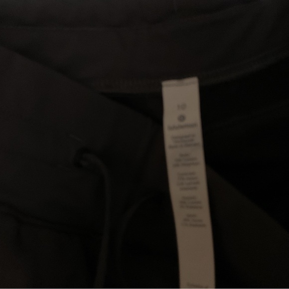 Lululemon track pants - Picture 3 of 5